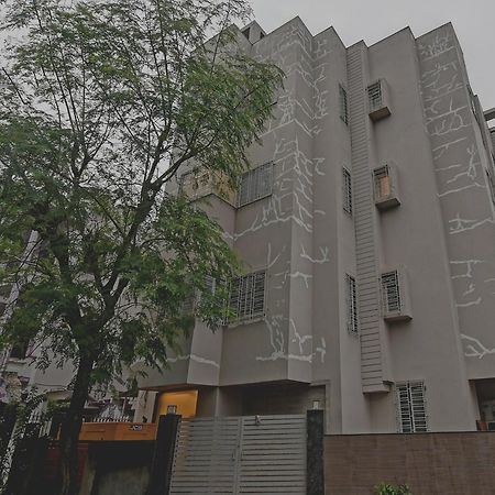 Super Townhouse Hotel All In One Near City Centre Salt Lake Salt Lake City Екстериор снимка